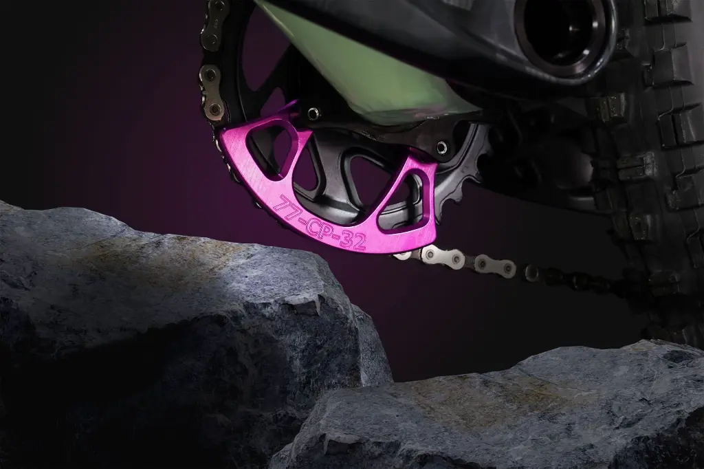 crashplate+stone.webp