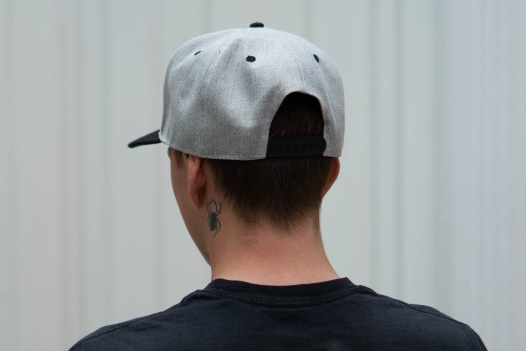 Snap Back Cap KAVENZ Grey Black